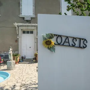 Couette-café L'oasis, Pradons